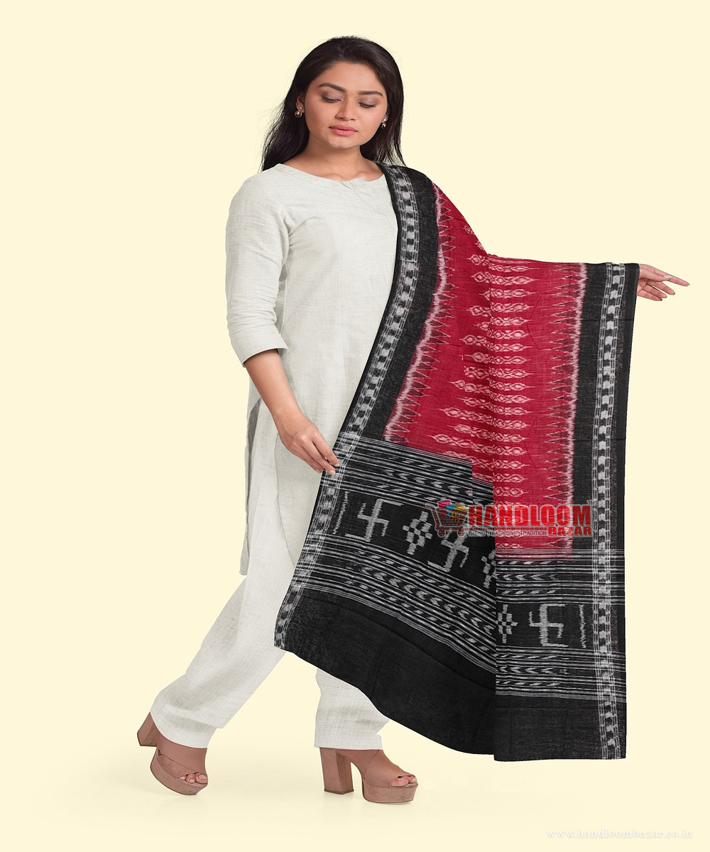 Maroon Black Sambalpuri Handwoven Single Ikat Cotton Dupatta SFCDUP204A
